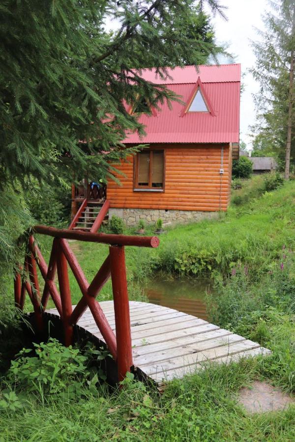 Садыба Полыцька Villa Guta Exterior photo