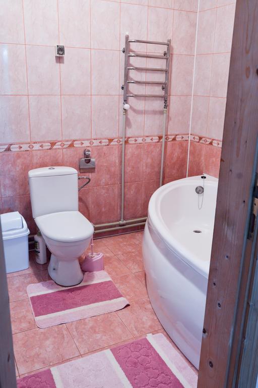 Садыба Полыцька Villa Guta Exterior photo